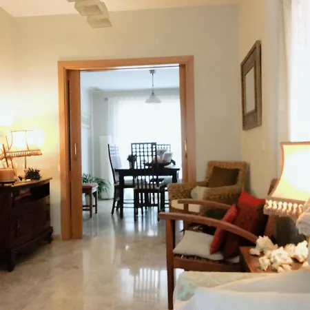 3 La Casa De Marilo Homestay Tomares